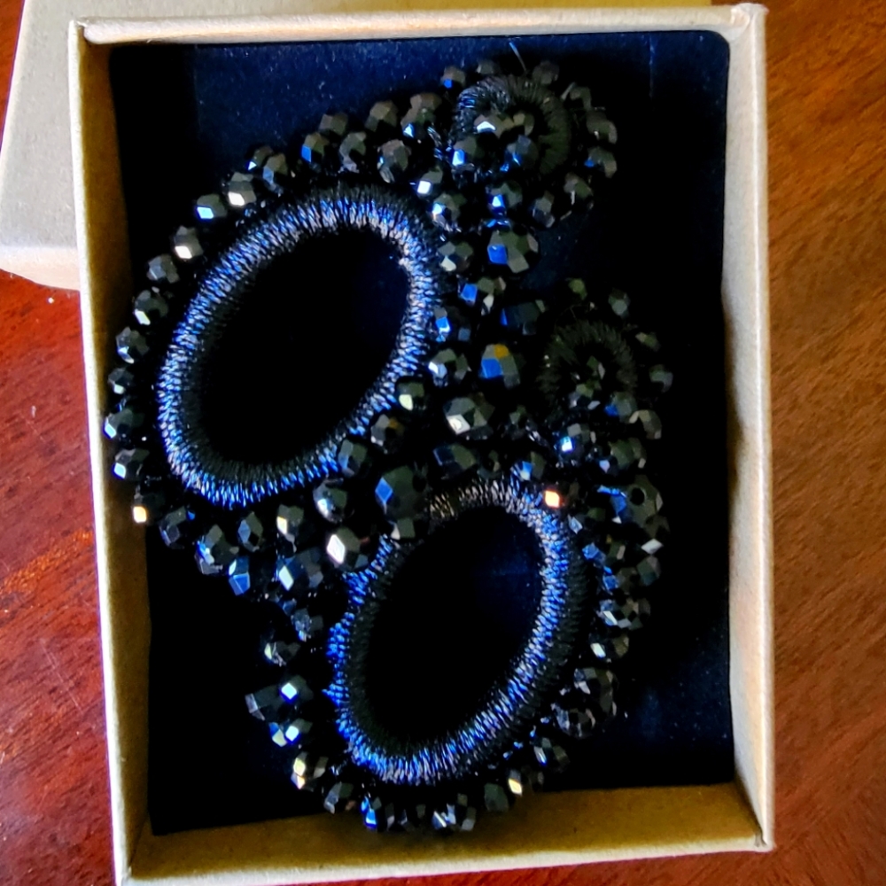 Clip-on Black Fashion Ear Rings